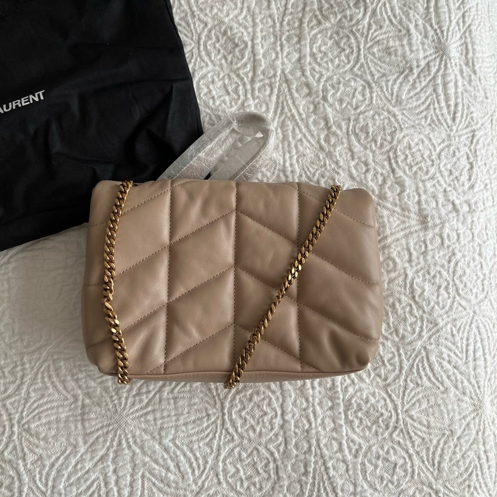 Saint Laurent Beige Quilted Shoulder Bag - Picture 3 of 6